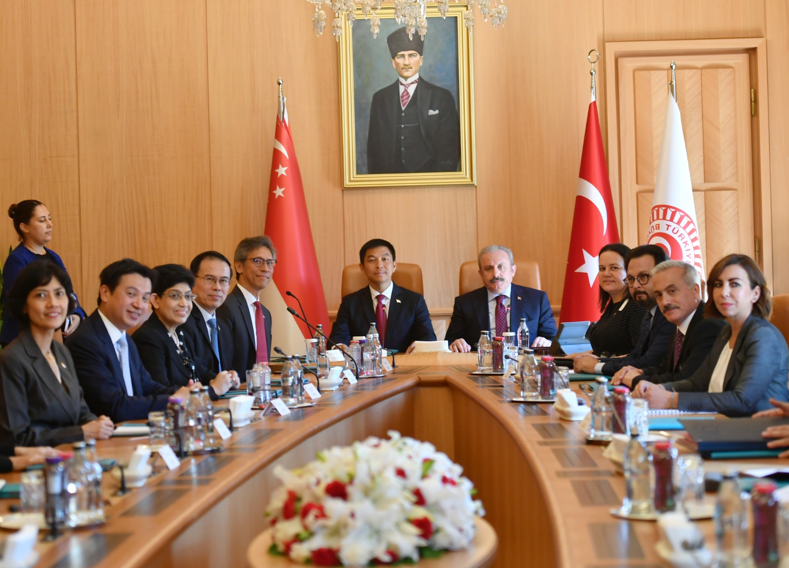 Singapore Delegation meeting the Turkish Speaker and MPs at TBMM